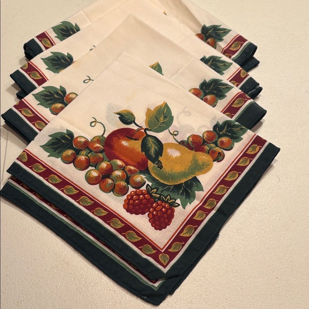 Fruit Print Cloth Napkins - Set of 4